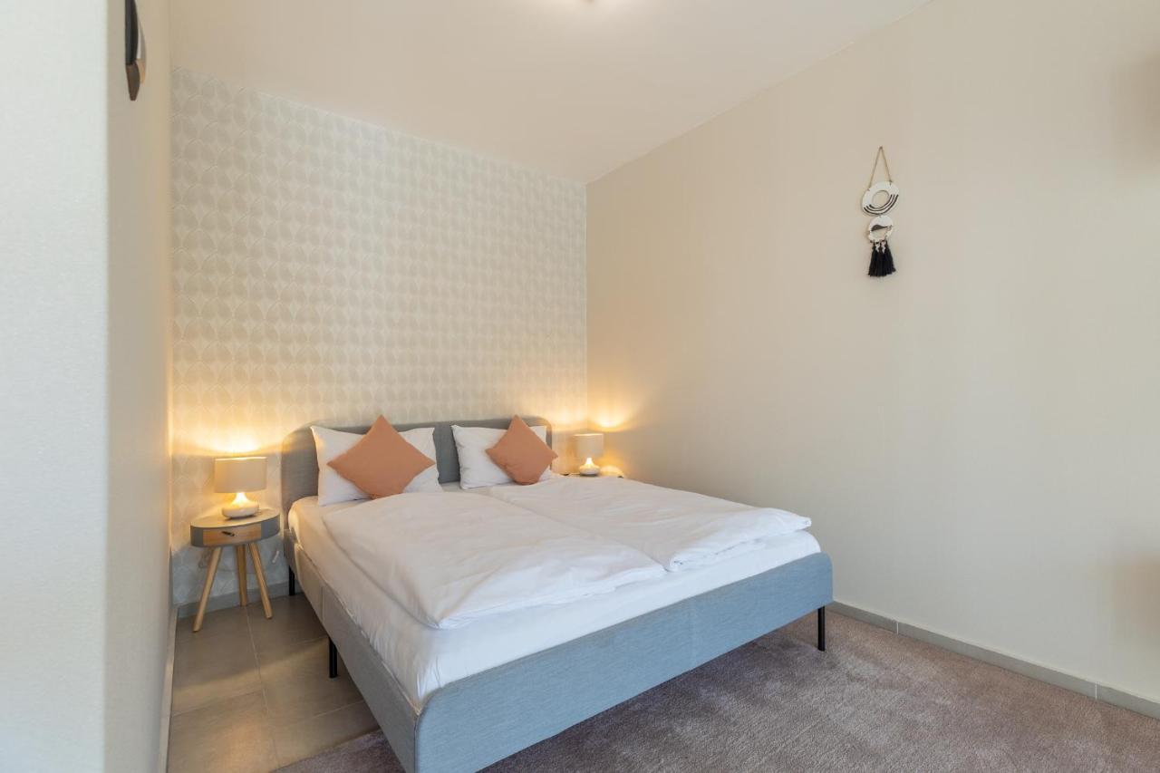 Marinelake Apartman Balatonfoeldvar By Bltn المظهر الخارجي الصورة