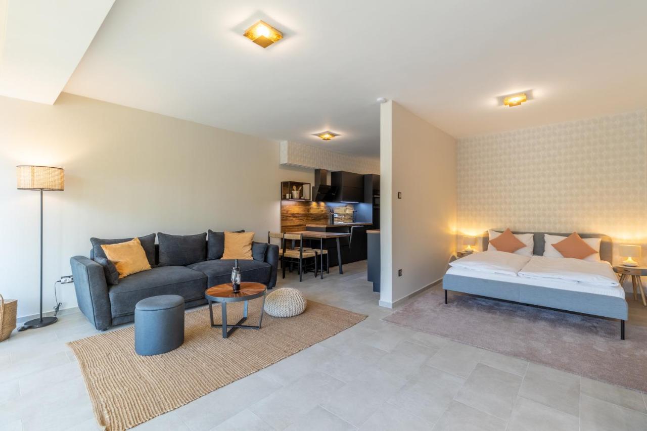 Marinelake Apartman Balatonfoeldvar By Bltn المظهر الخارجي الصورة